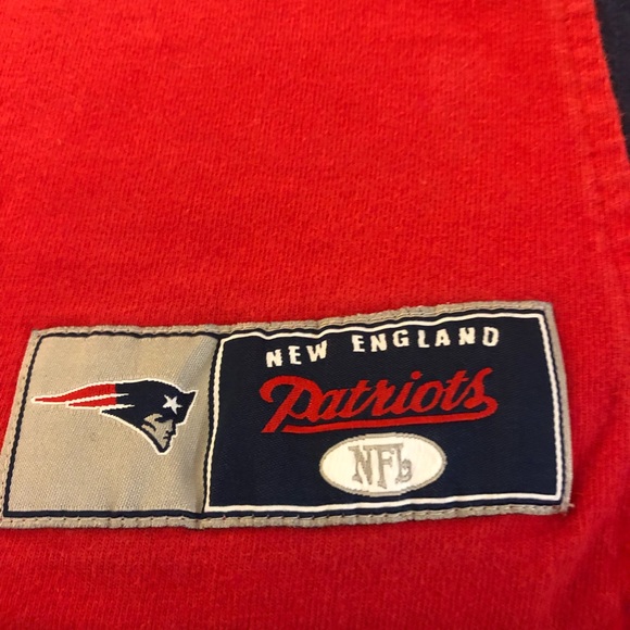 Vintage 1990s NFL New England Patriots thick long sleeve v neck embroidered logo - Picture 15 of 15